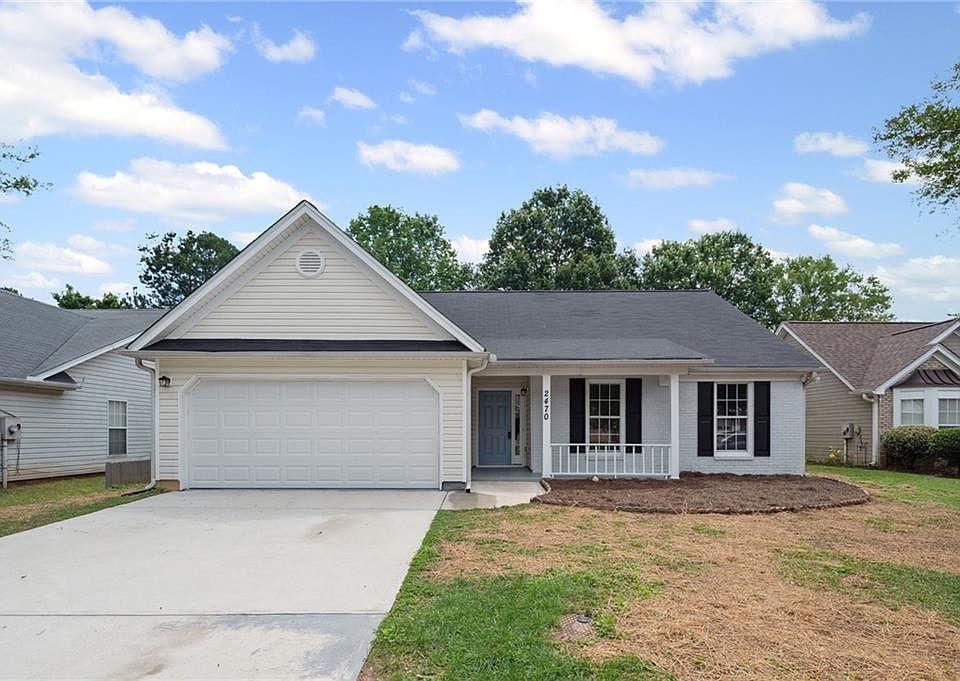 1st image of 2470 Hillvale Cir
