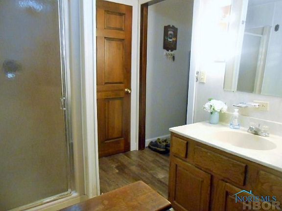 4th image of 1019 E 11th St #2