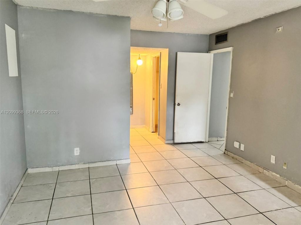 2940 N Course Dr APT 110, photo 7