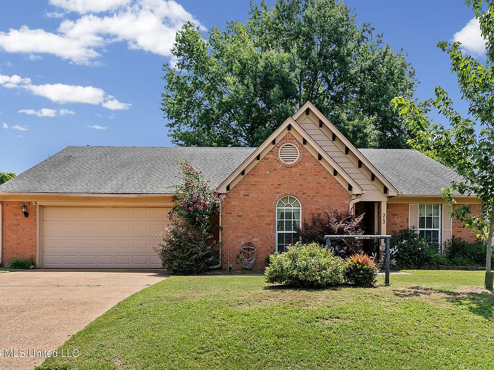 1st image of 313 Hunter Dr