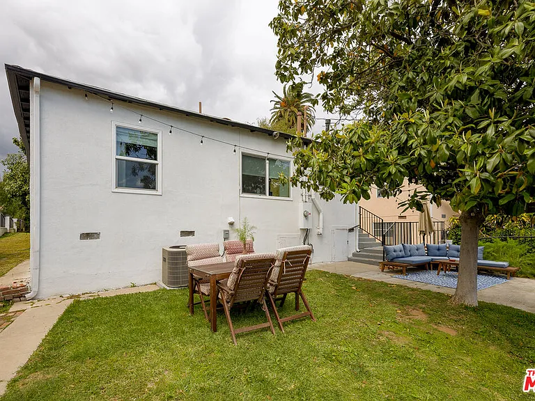 4540 Catalpa St — Photo 24