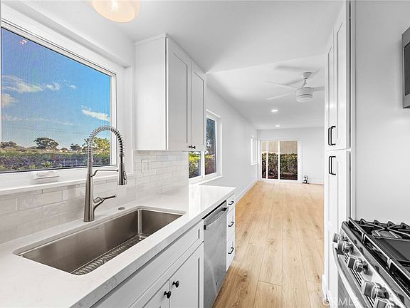 3rd image of 213 Avenida Lobeiro #213A