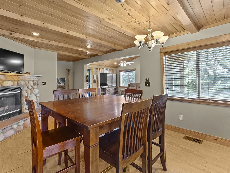 307 Heath Dr