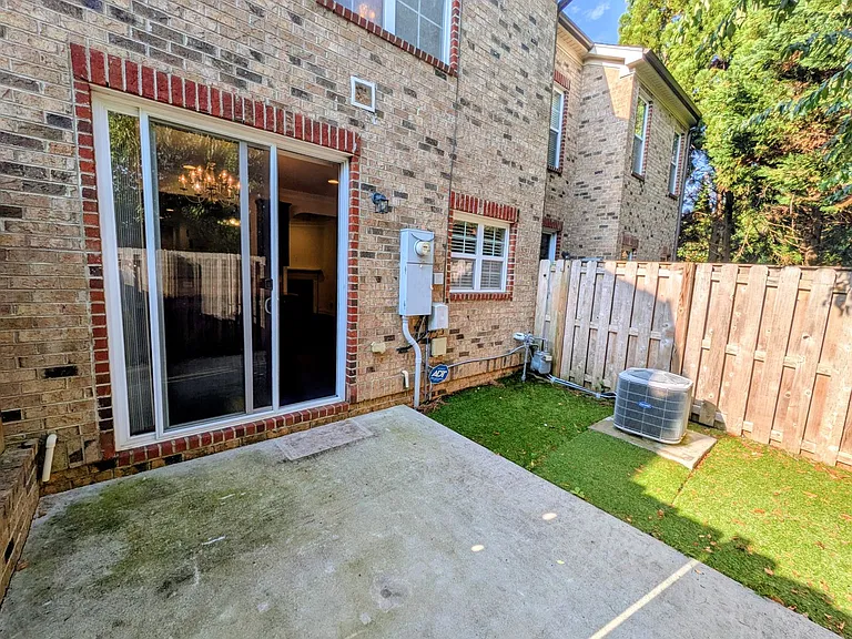 4988 Wyngate Village Dr — Photo 19