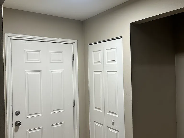 574 W Loch Lomond Dr — Photo 15