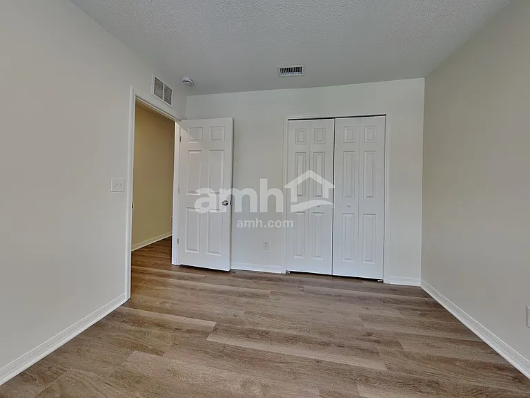 4615 Winding River Way — Photo 13