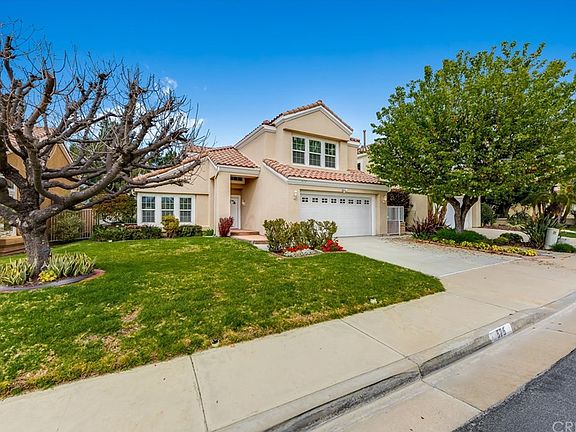 2nd image of 575 S Eveningsong Ln