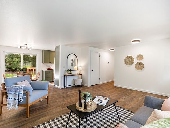 2nd image of 27321 Serene Drive NE
