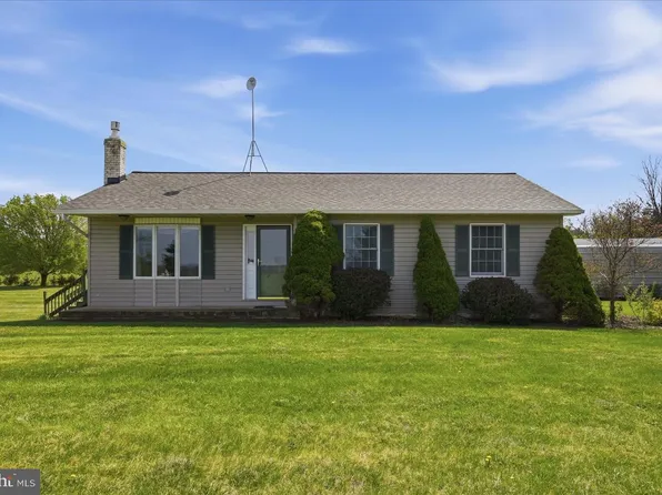 132 Bedrock Ln, Berryville, VA 22611