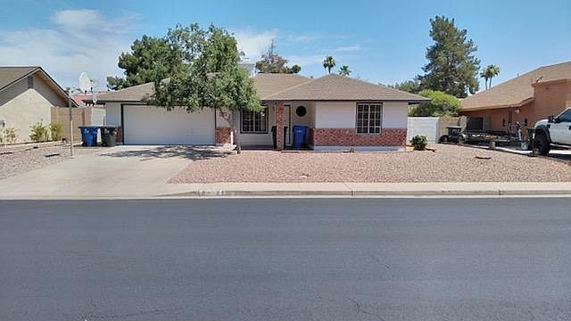 1st image of 490 E Juanita Ave