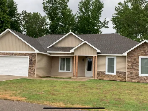 229 Wellington Dr, Poplar Bluff, MO 63901