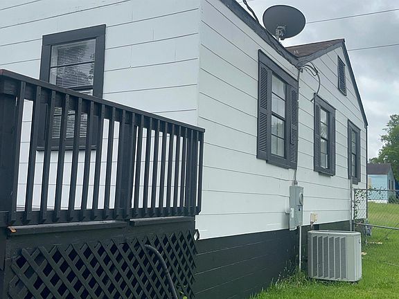 2nd image of 2026 Princeton Ave SW
