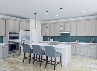 5835 Strathmore Ct, Charlotte, NC 28215