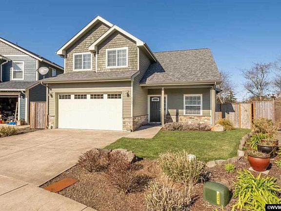 2nd image of 7135 NE Benton Pl
