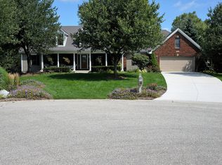 1850 Abbeydale Ct SE, Grand Rapids, MI 49546