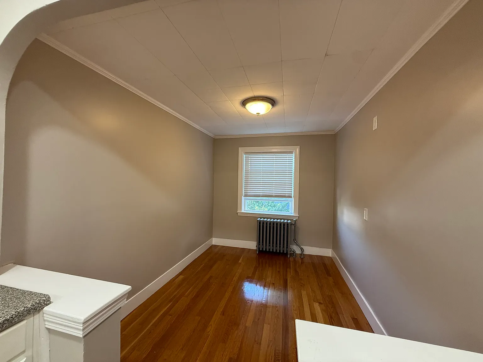 2 bed, 1100 sqft, $2,600 — Photo 3