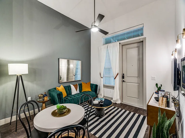 Apartments at the Sound — Photo 2