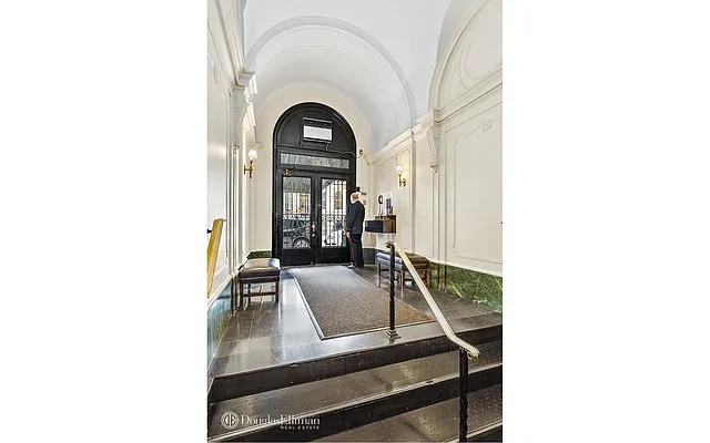 Rented by Douglas Elliman | media 8