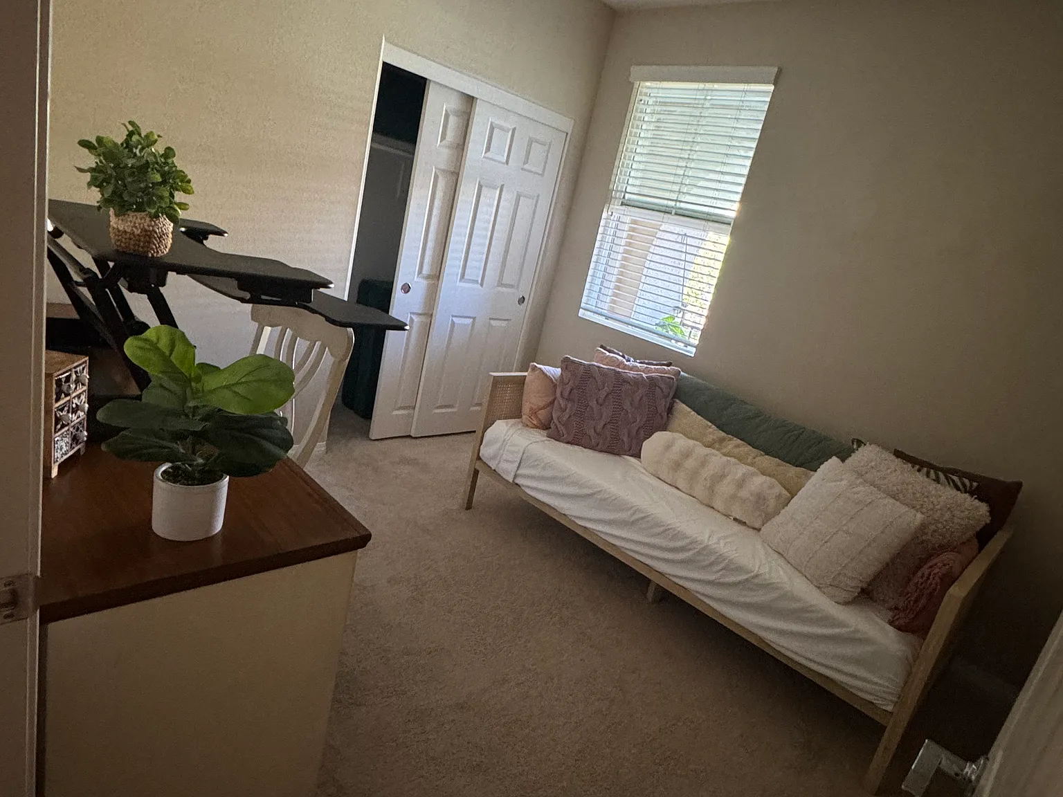 Riverdale Ct, Camarillo — Photo 2