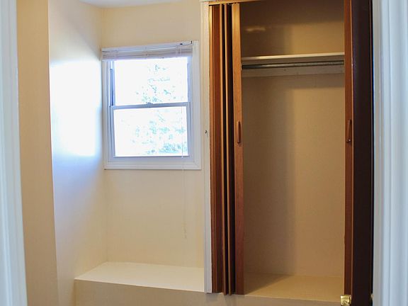 2nd image of 2131 N Lorel Ave