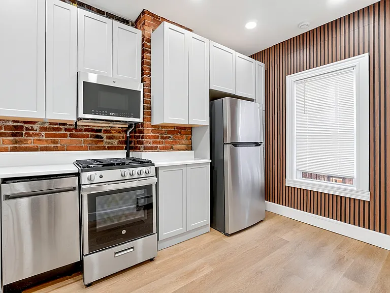 12 E Springfield St #3 — Photo 22