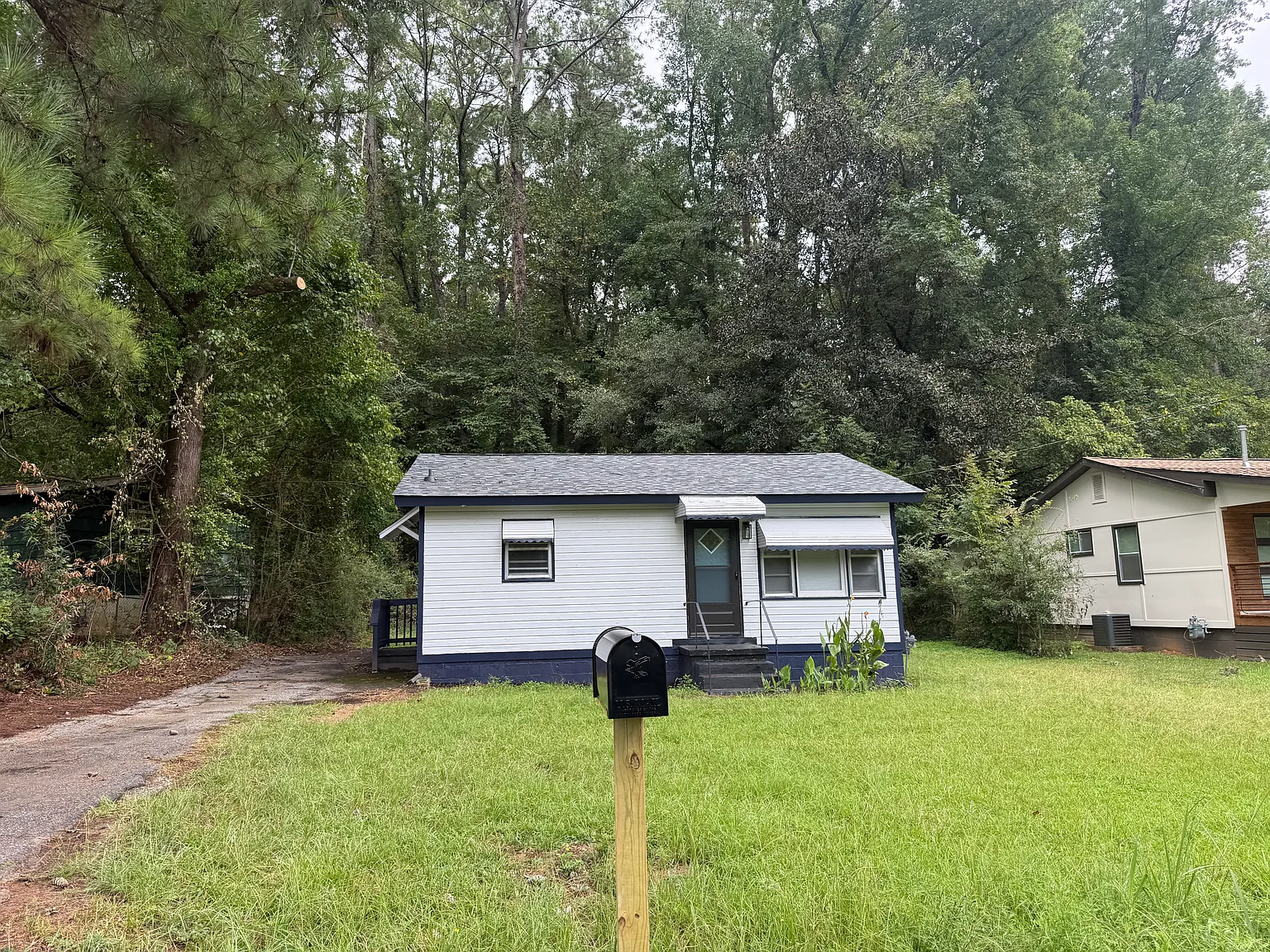2 bed, 672 sqft, $950 — Photo 2