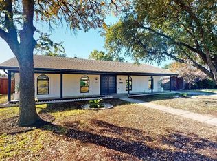 2124 Northmoor Dr, Carrollton, TX 75006