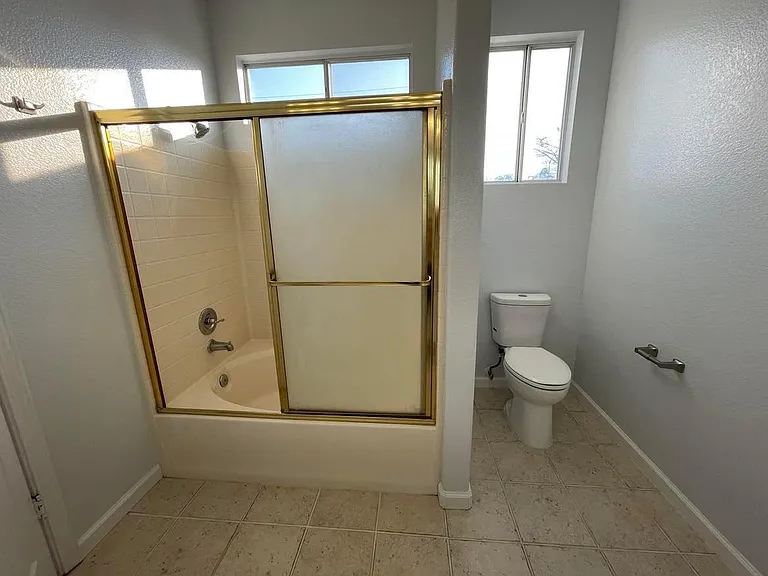5764 E Tower Ave — Photo 13