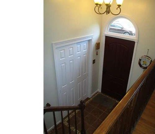 4th image of 505 W Laurel St