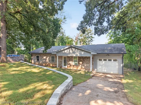 610 Alta Vista Ave, Van Buren, AR 72956