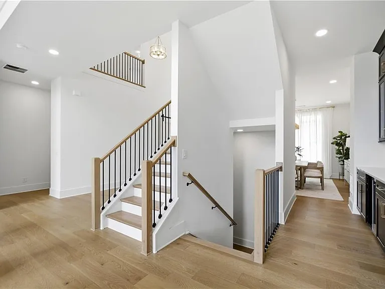 4510 Hawthorn Cir — Photo 27