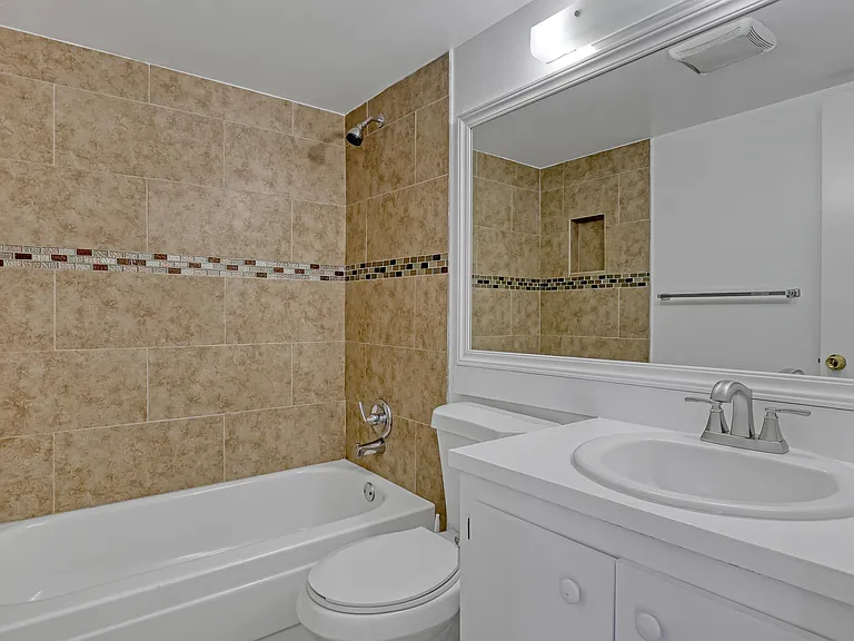 6335 Red Pine Ln #A — Photo 24