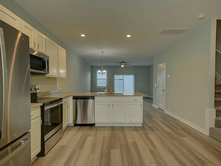 603 Windsurfing Ln — Photo 3