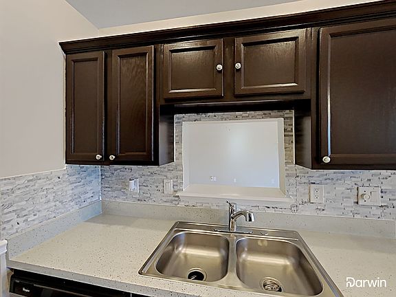 4th image of 3064 Golden Pond Blvd