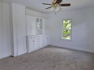 16 Abbott Ave, Danbury, CT 06810