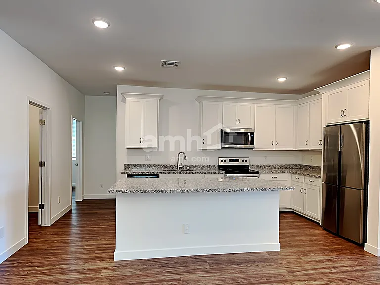 10518 W Atlantis Way — Photo 4