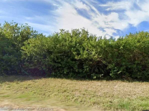 1095 March Dr, Port Charlotte, FL 33953