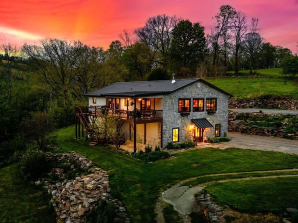 528 Tower Rd, Lebanon, VA 24266