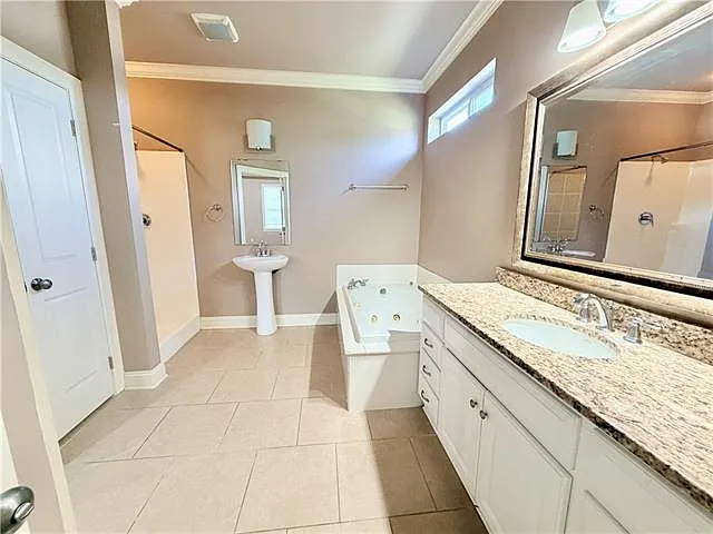 3909 Civic St — Photo 9