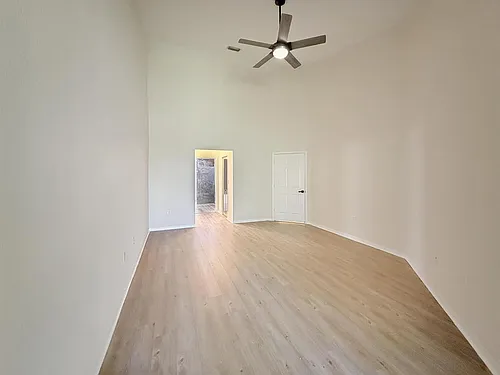 2400 E Aragon Blvd #2 Photo 1