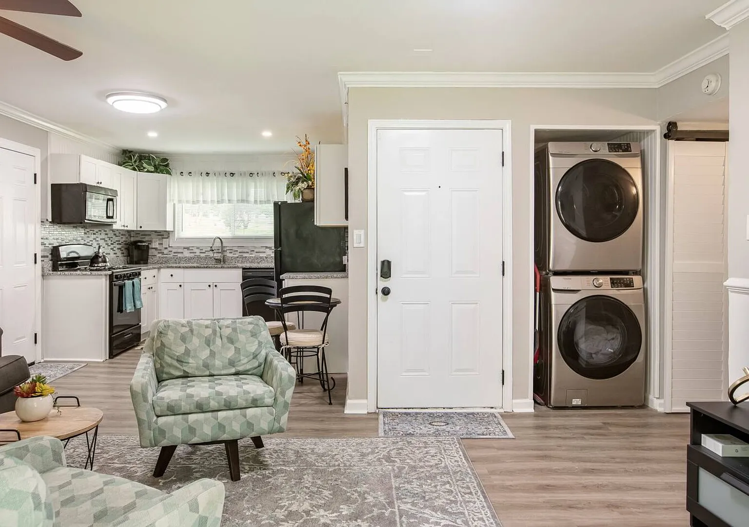 Cute Apartment Near ATL Airport — Photo 3