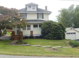 128 Chestnut St, Blairsville, PA 15717