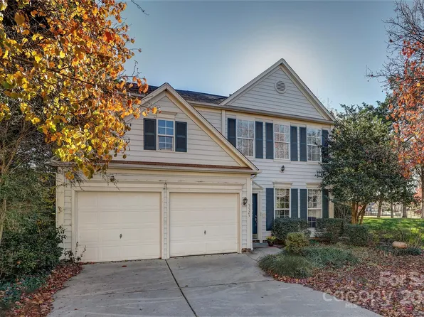 5523 Bentgrass Run Dr, Charlotte, NC 28269