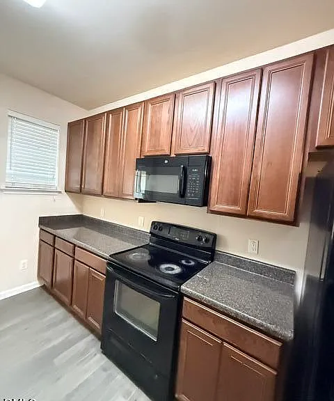 806 Carpenter Glenn Dr — Photo 12