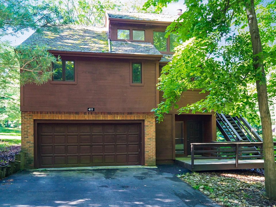 1st image of 411 Hickory Ln