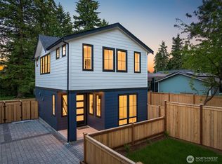 8432 Ne 138th St, A Condominium, Kirkland, WA 98034