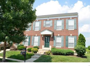 858 Brookmead Dr, O'Fallon, MO 63366