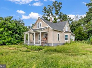 118 W Park Ave, Vineland, NJ 08360