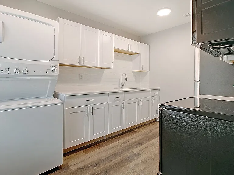 4003 S Rhett Ave #A6 — Photo 6