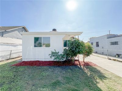 220 E 98th St, Los Angeles, CA, 90003